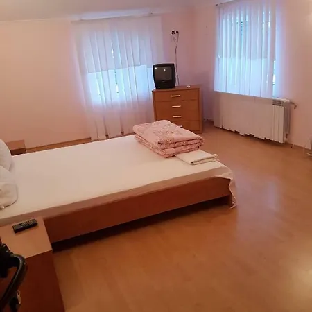 Iveta Guest house